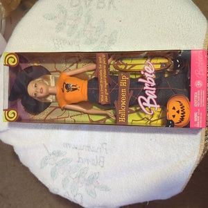2006 Mattel Halloween Hip Barbie